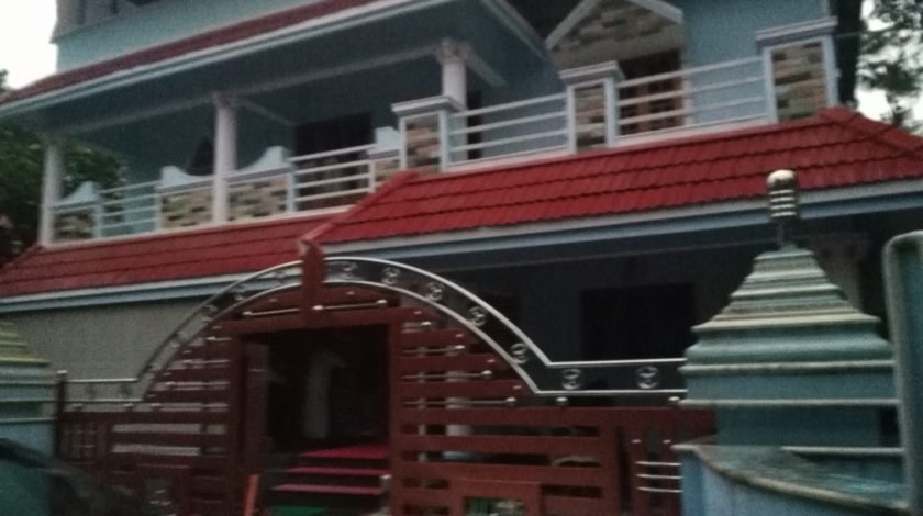 At Koratty 9  ct 3020 sqft house